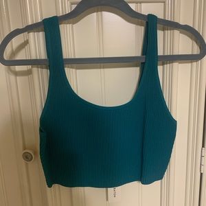 Aritzia Babaton Sculpt Knit squareneck cropped tank